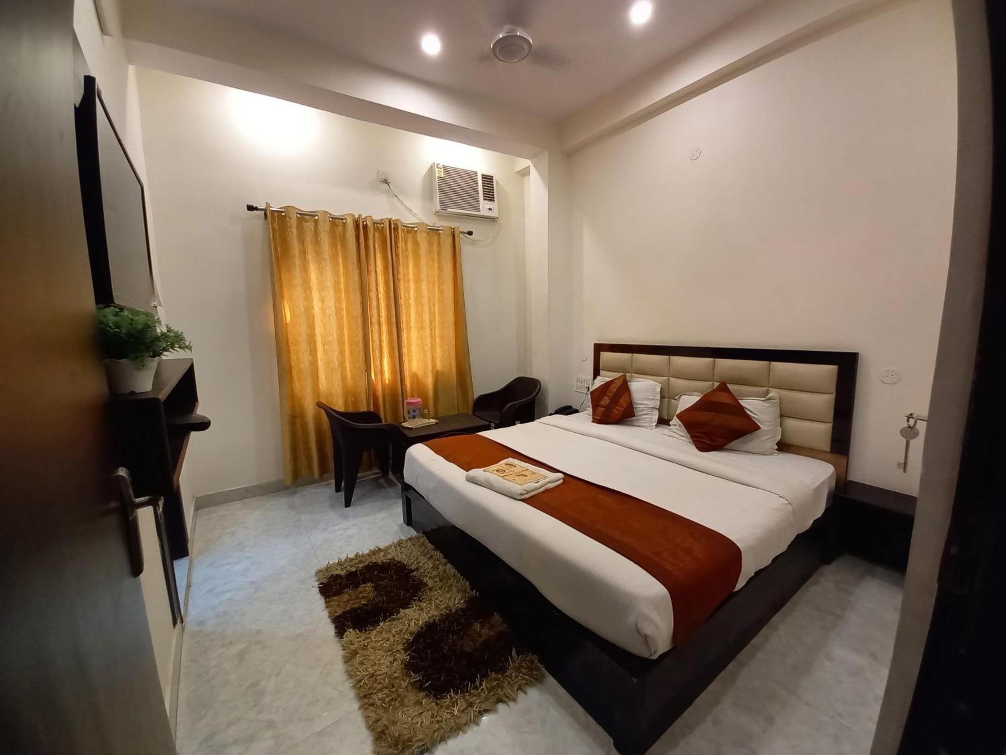 Hotel Banke Bihari Haridvár Kültér fotó